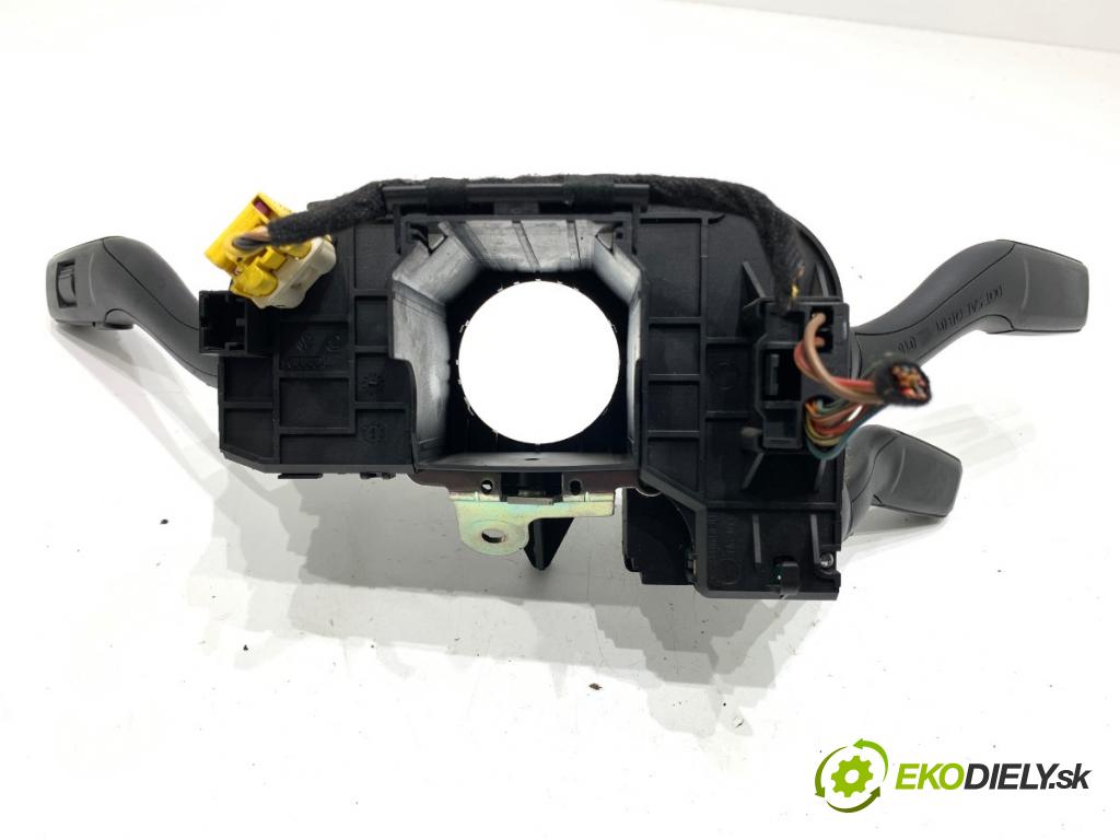 AUDI A4 B7 sedan 2006 103 kW 2.0 TDI 1968 Prepínač kombinovaný 8E0953549Q (Prepínacie páčky pod volantom)