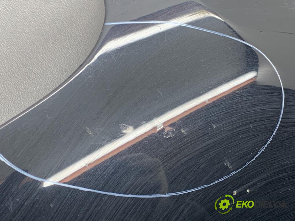 AUDI A4 B7 sedan 2006 103 kW 2.0 TDI 1968 kapota  (Kapota)