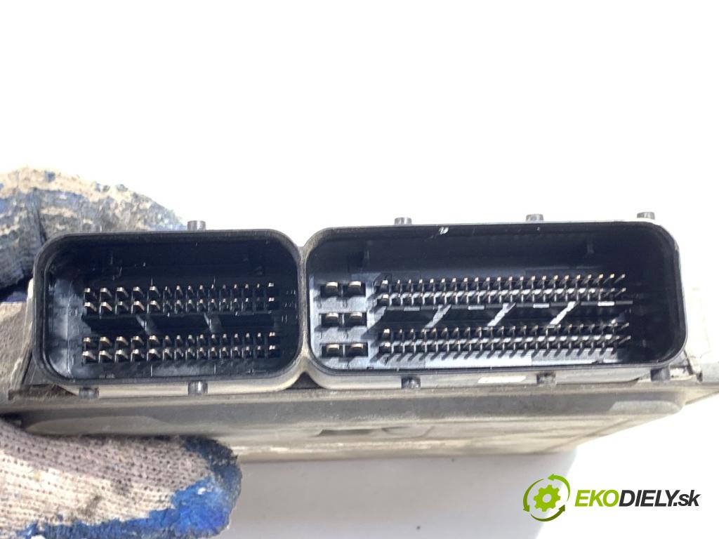 VW PASSAT B6 Kombi 2007 103 kW 2.0 TDI 1968 riadiaca jednotka Motor 03G906018CE (Riadiaca jednotka)