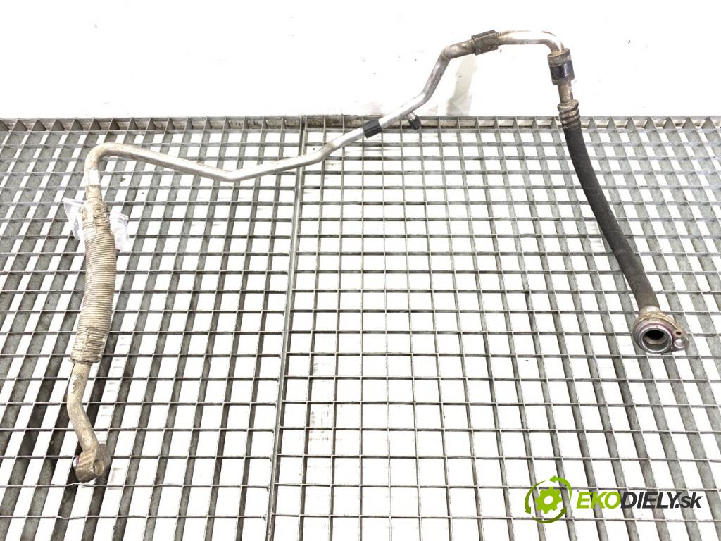 VW PASSAT B6 Kombi 2007 103 kW 2.0 TDI 1968 rúrka klimatizace 3C0820743BF (Trubka klimatizace)