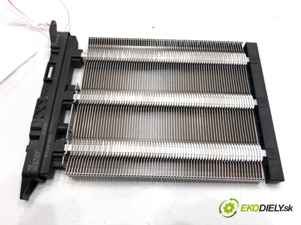 VW PASSAT B6 Kombi 2007 103 kW 2.0 TDI 1968 topné těleso radiátor topení elektrická 1K0963235F (Radiátor topení)