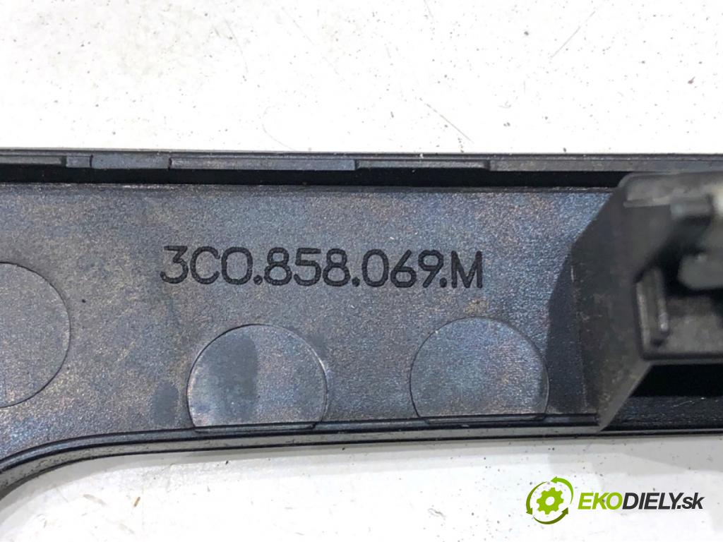 VW PASSAT B6 Kombi 2007 103 kW 2.0 TDI 1968 lišty kryt 3C0858407 3C0864263 (Lišta)