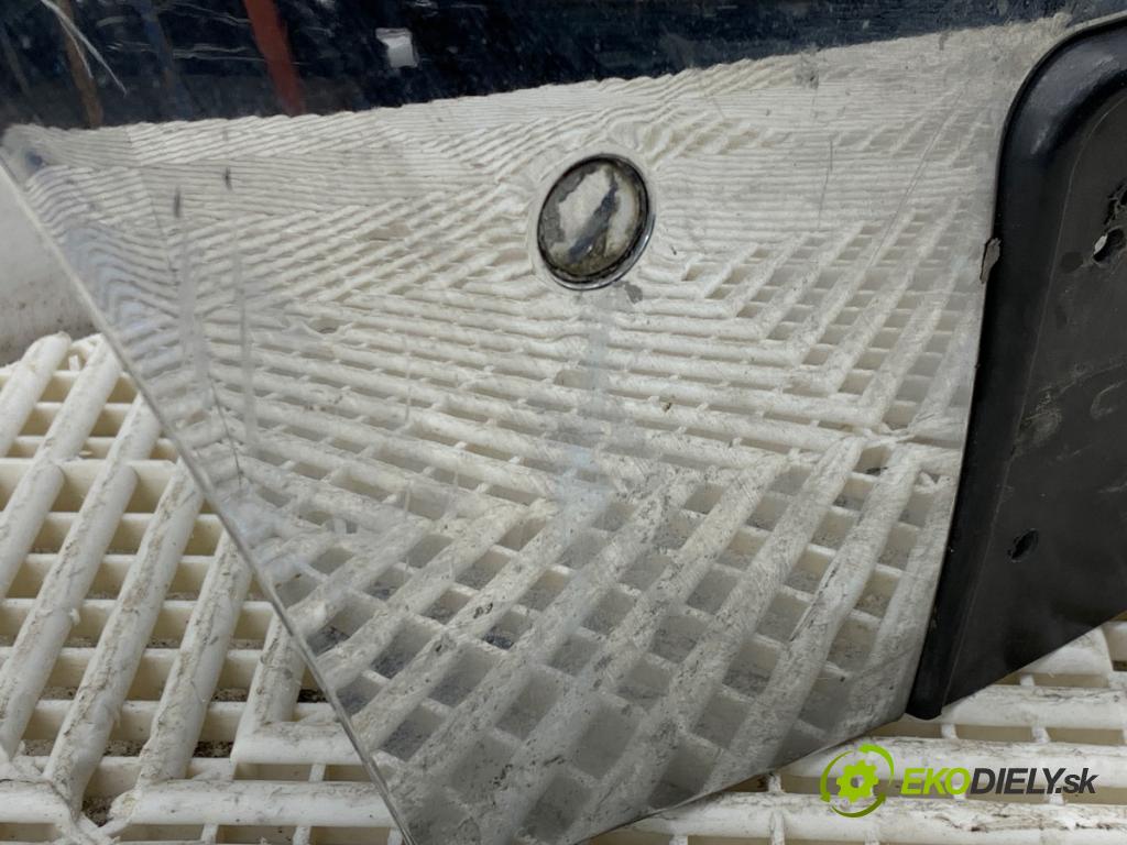 VW PASSAT B6 Kombi 2007 103 kW 2.0 TDI 1968 Mriežka maska 3C0853651AK (Mriežka predná (maska chladiča))