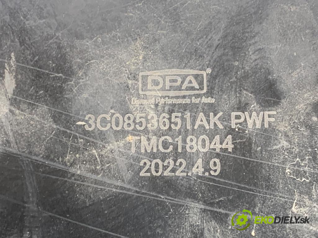 VW PASSAT B6 Kombi 2007 103 kW 2.0 TDI 1968 mřížka maska 3C0853651AK (Přední mřížka (maska chladiče))