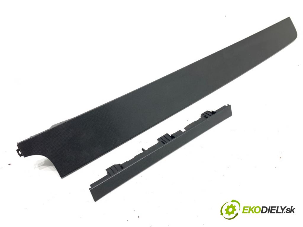 VW PASSAT B6 Kombi 2007 103 kW 2.0 TDI 1968 lišty kryt 3C1857212R (Lišta)