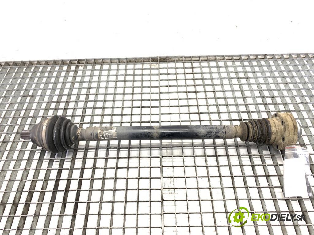 VW PASSAT B6 Kombi 2007 103 kW 2.0 TDI 1968 Poloos pravy predný 