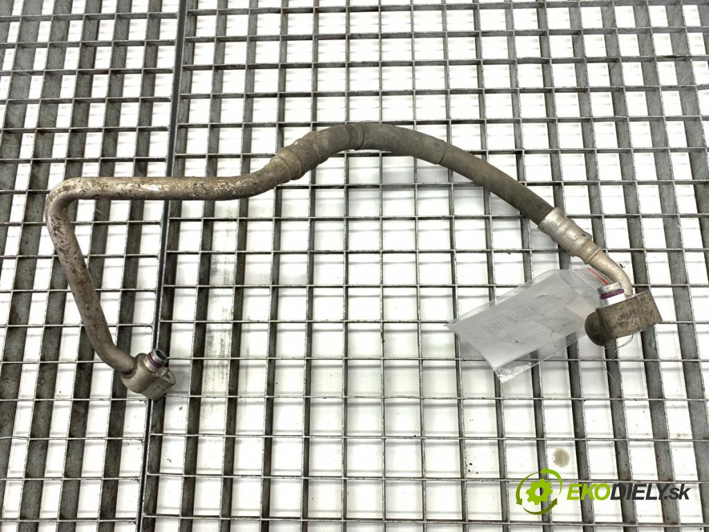 VW PASSAT B6 Kombi 2007 103 kW 2.0 TDI 1968 rúrka klimatizace 3C0820721M (Trubka klimatizace)