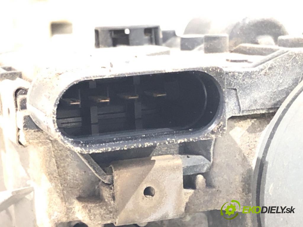 VW PASSAT B6 Kombi 2007 103 kW 2.0 TDI 1968 Mechanizmus stieračov predný 3C1955119B (Motorček stieračov predný)