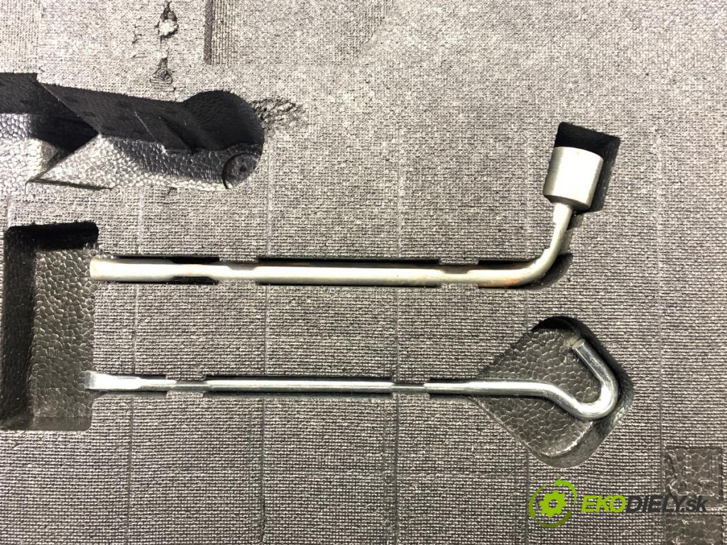 MAZDA CX-5 SUV 2013 129 kW 2.2 D AWD (KE102) 2191 souprava náradí KD53688MXB