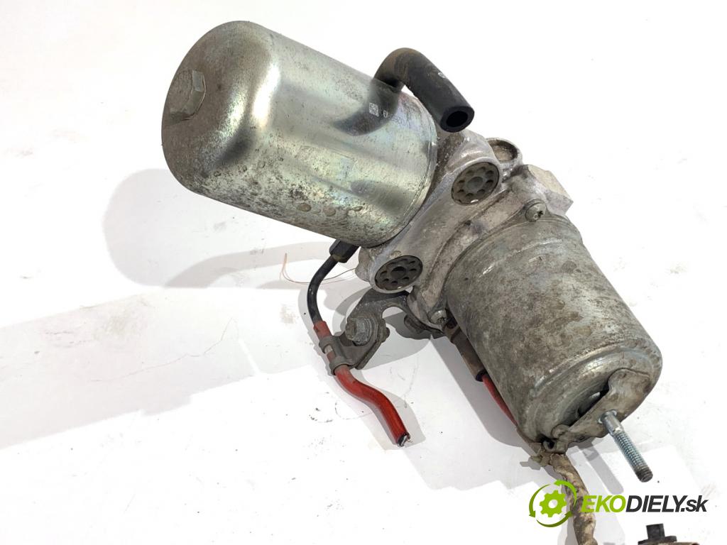 TOYOTA COROLLA E21 sedan 2022 72 kW 1.8 VVTi Hybrid (ZWE211, MZEA12) 1798 Pumpa brzdová 47070-47070 (Posilňovač bŕzd)