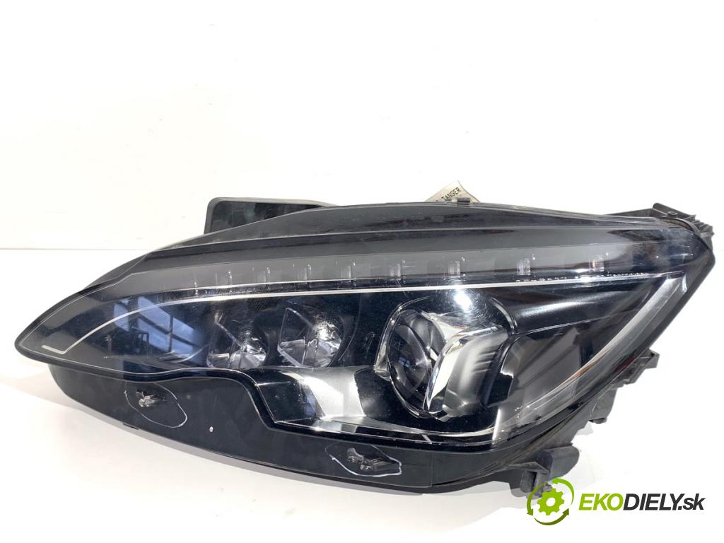 PEUGEOT 308 II liftback 2018 81 kW 1.2 THP 110 1199 Svetlomet ľavy predný LED 9677832480
