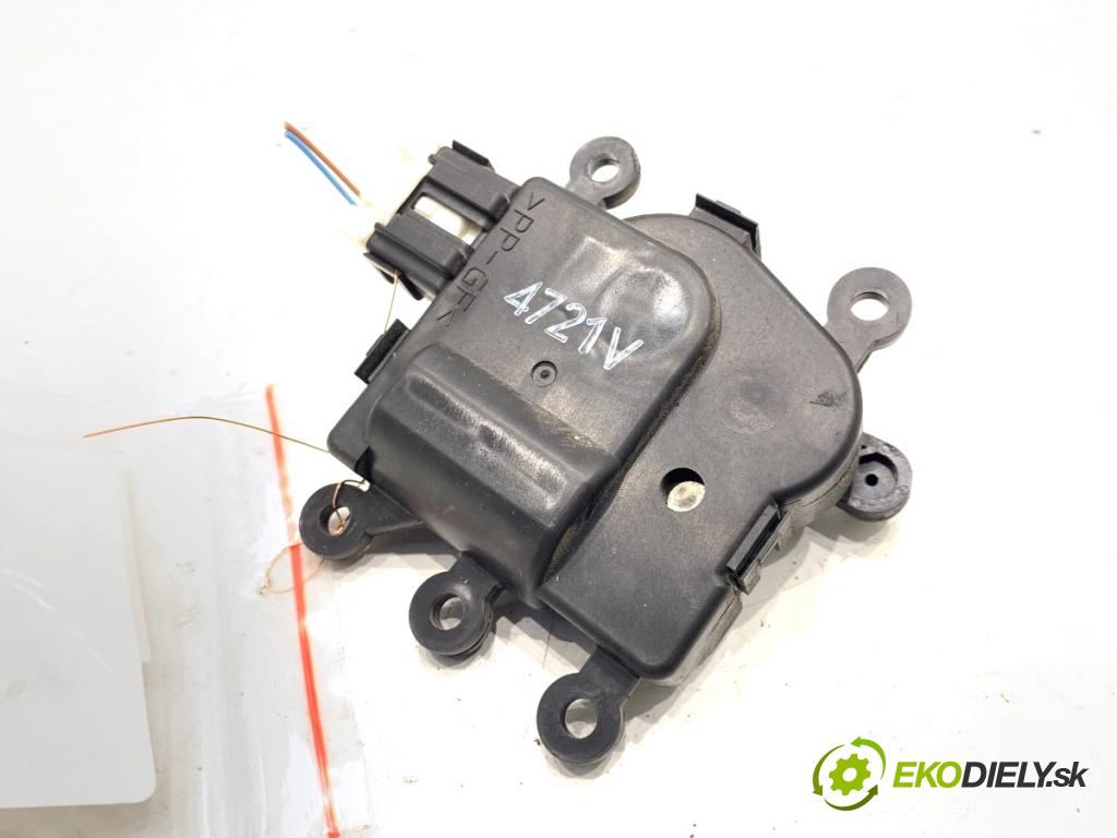 MAZDA 3 BM liftback 2014 88 kW 2.0 1998 motor topení 