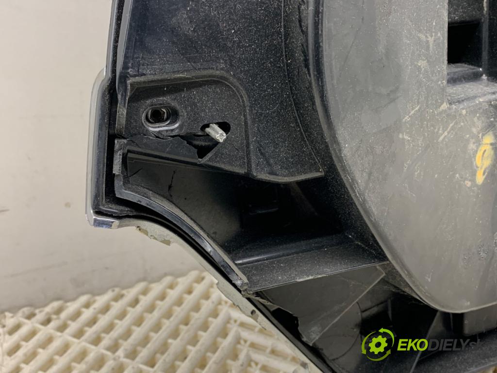 DODGE RAM 1500 ---  --- --- --- mřížka maska  (Přední mřížka (maska chladiče))