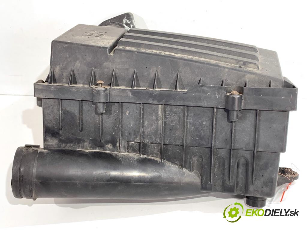 VW PASSAT B6 sedan 2007 77 kW 1.9 TDI 1896 Obal filtra vzduchu 3C0129607AF (Obal vzduchového filtra)
