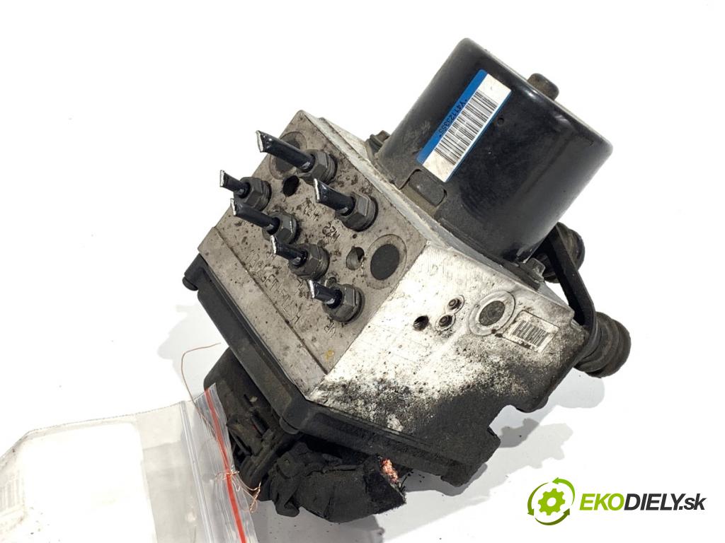 VW PASSAT B6 sedan 2007 77 kW 1.9 TDI 1896 Pumpa ABS 3C0614109C (Pumpa ABS)