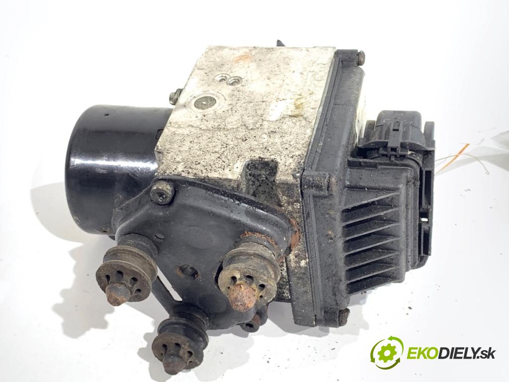 VW PASSAT B6 sedan 2007 77 kW 1.9 TDI 1896 Pumpa ABS 3C0614109C (Pumpa ABS)