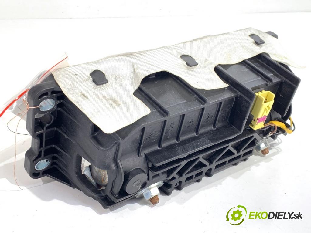 VW PASSAT B6 sedan 2007 77 kW 1.9 TDI 1896 AirBag spolujazdca 3C0880204E (Airbag)