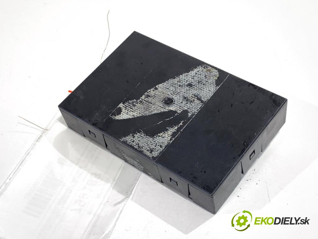 VW PASSAT B6 sedan 2007 77 kW 1.9 TDI 1896 Modul komfortu 3C0959433AB (Modul komfortu)