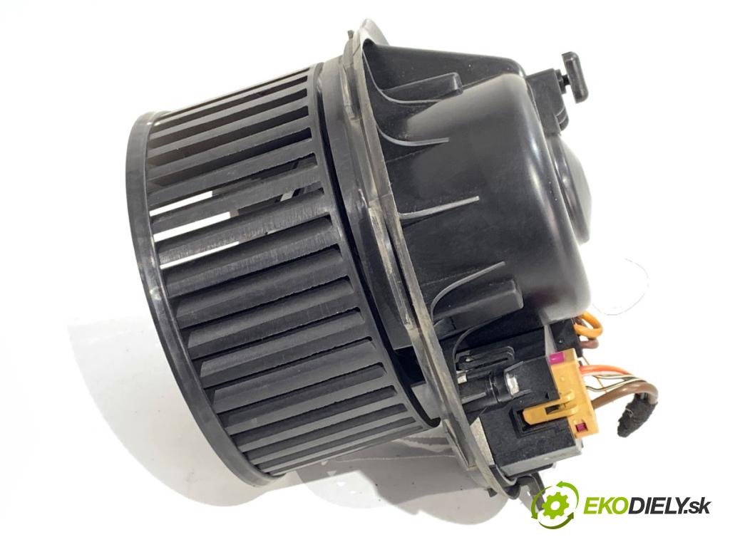 VW PASSAT B6 Kombi 2007 103 kW 2.0 TDI 1968 ventilátor kúrenia
