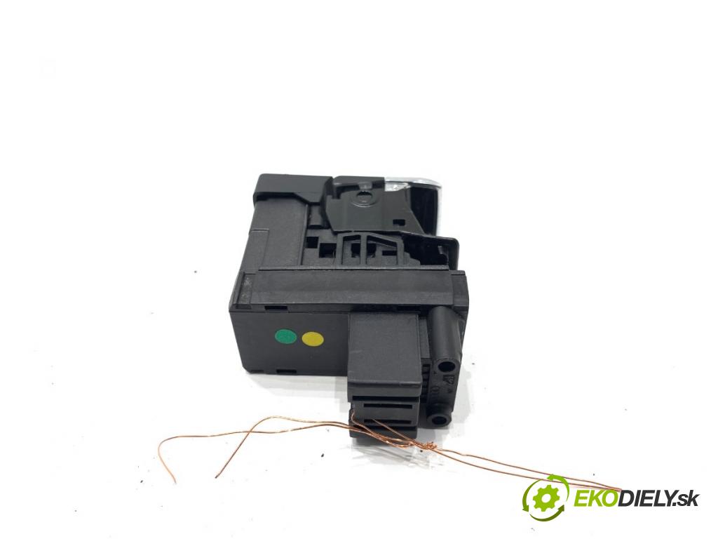 AUDI A4 B8 sedan 2008 118 kW 1.8 TFSI 1798 Spínač brzdy ručnej brzdy 8K1927225 (Prepínacie páčky pod volantom)