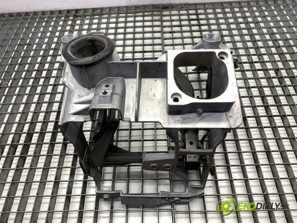 AUDI A4 B8 sedan 2008 118 kW 1.8 TFSI 1798 PEDÁL: manuálne 8K1721117 (Potenciometer plynového pedálu)