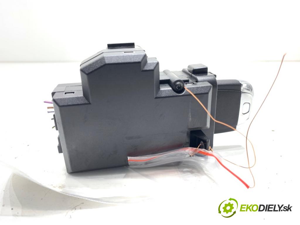 AUDI A4 B8 sedan 2008 118 kW 1.8 TFSI 1798 spinačka 8K0909131B (Spínacia skrinka)