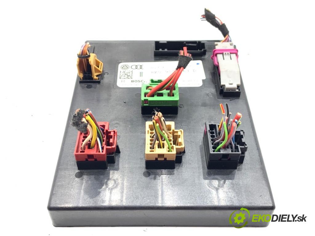 AUDI A4 B8 sedan 2008 118 kW 1.8 TFSI 1798 Modul komfortu 8K0907063D (Modul komfortu)