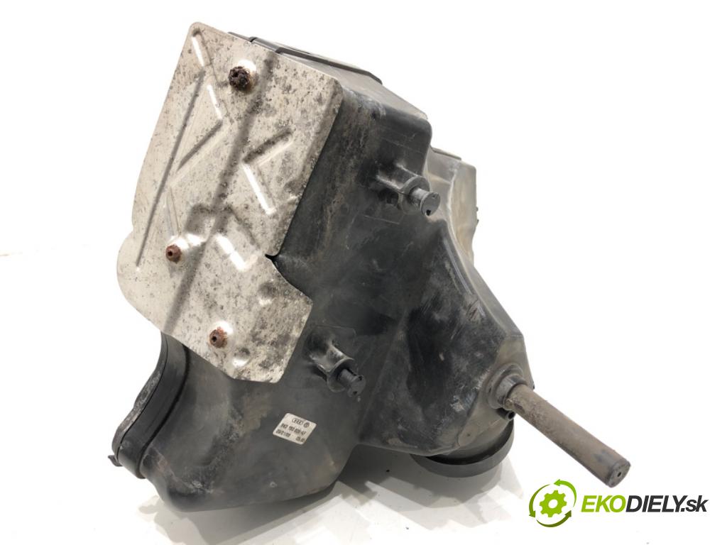 AUDI A4 B8 sedan 2008 118 kW 1.8 TFSI 1798 Obal filtra vzduchu 8K0133835AF (Obal vzduchového filtra)