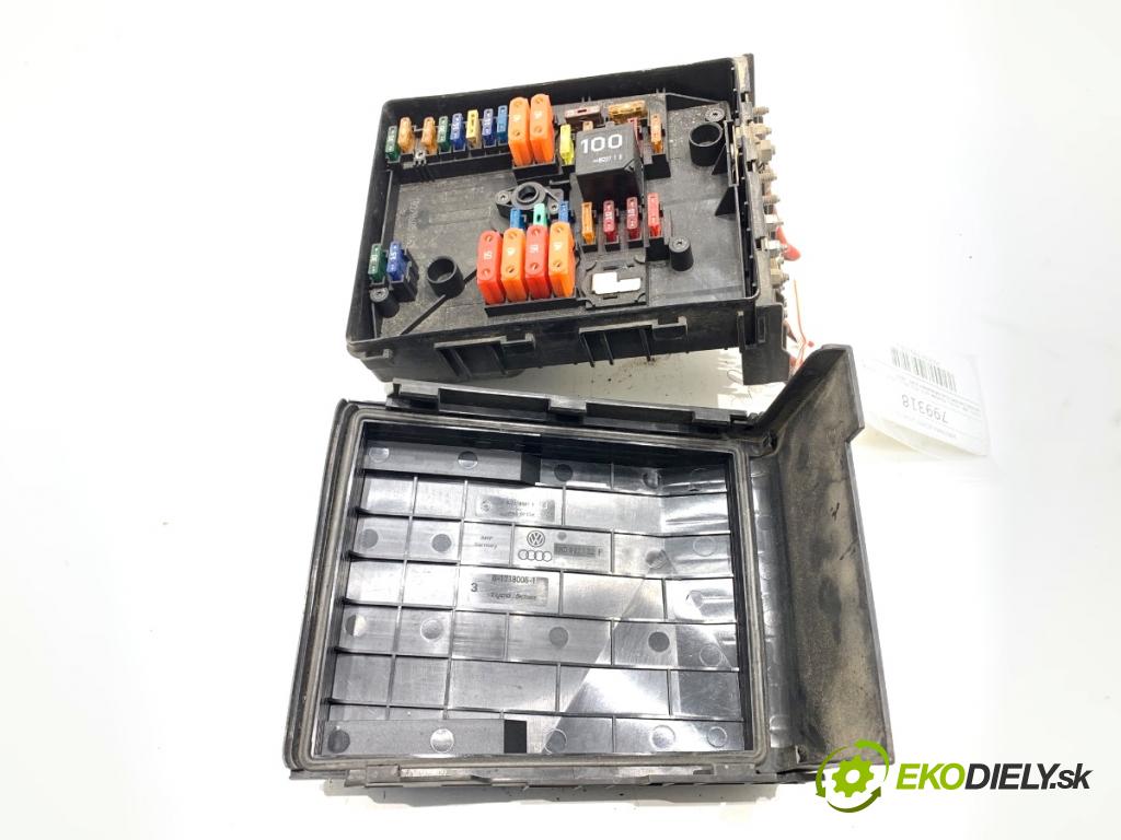 VW TOURAN nadwozie wielkoprzestrzenne (MPV) 2005 103 kW 2.0 TDI 1968 Skrinka poistková 1K0937132F (Poistková skrinka)