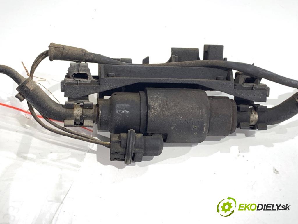 VW TOURAN nadwozie wielkoprzestrzenne (MPV) 2005 103 kW 2.0 TDI 1968 pumpa Webasto
