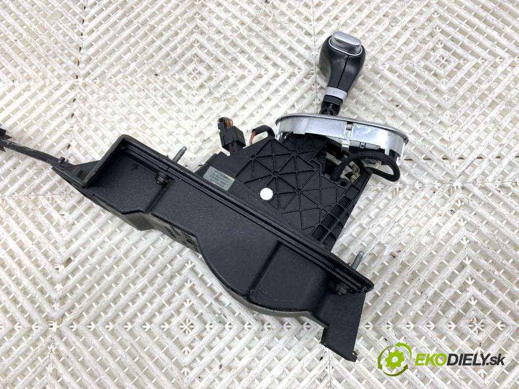 VW TOURAN nadwozie wielkoprzestrzenne (MPV) 2005 103 kW 2.0 TDI 1968 Kulisa 1T1713025J (Rýchlostná páka (kulisa))