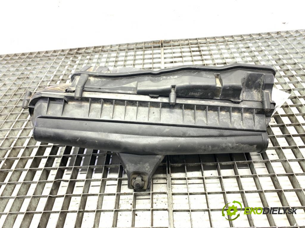 MINI R56 liftback 2007 88 kW Cooper 1598 Obal filtra vzduchu  (Obal vzduchového filtra)