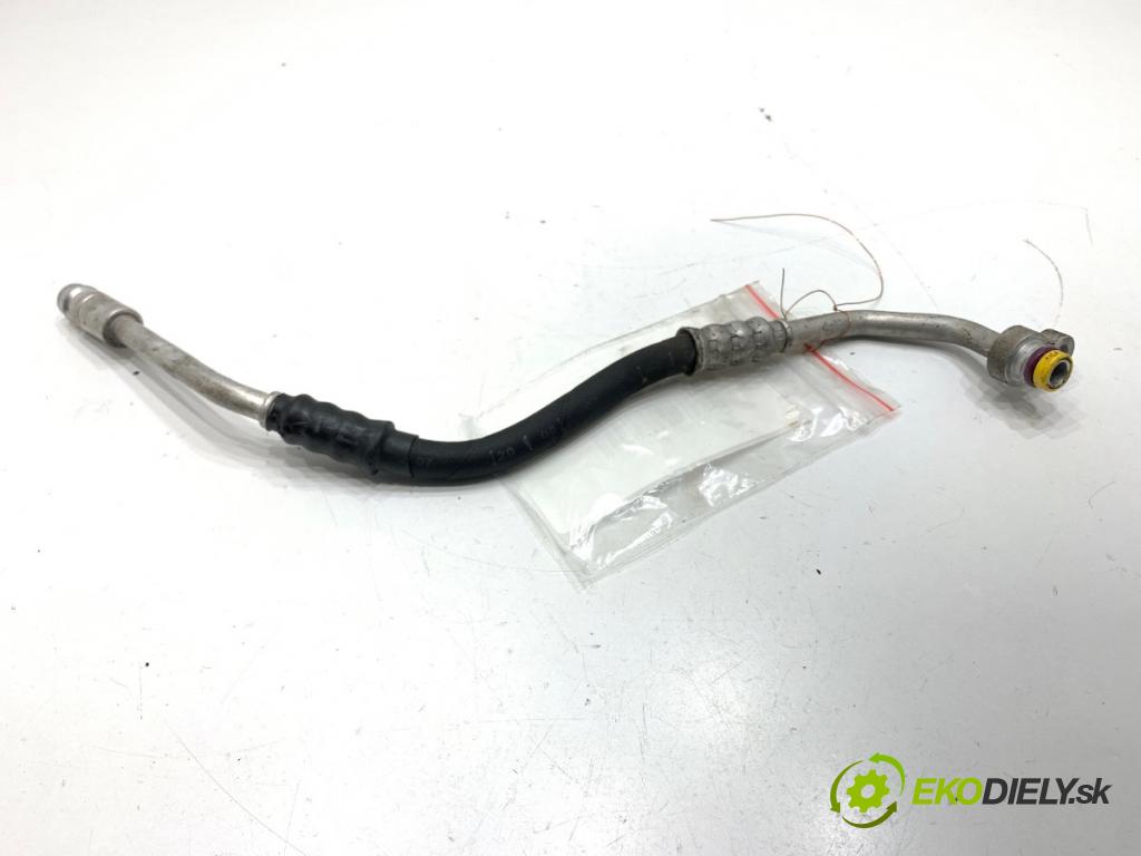 MINI R56 liftback 2007 88 kW Cooper 1598 rúrka klimatizácie  (Rúrka klimatizácie)