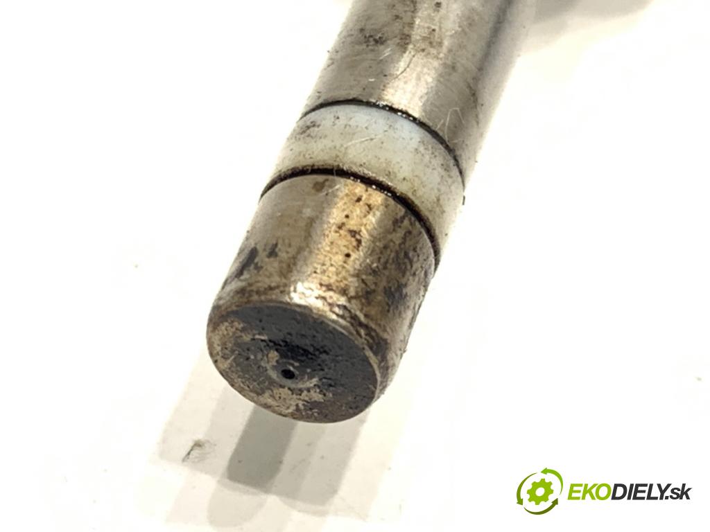 VW TOUAREG SUV 2006 206 kW 3.6 V6 FSI 3597 Lišta vstrekovacia 03H133316 (Vstrekovacia lišta)