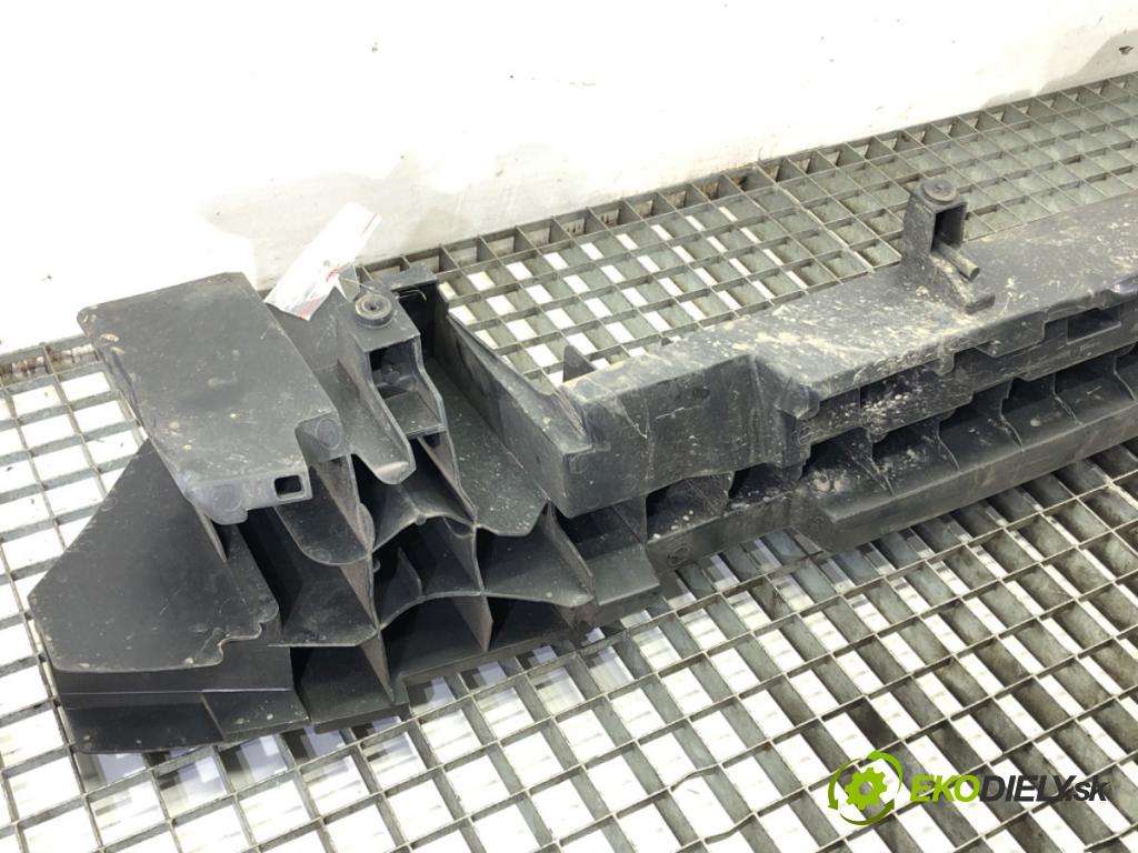 RENAULT CAPTUR I liftback 2018 81 kW 1.5 dCi 110 1461 výztuha nárazníka zadní část 850904944R (Zadní výztuha)