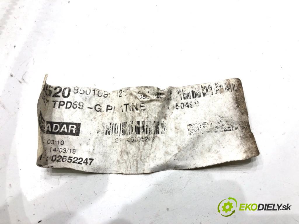 RENAULT CAPTUR I liftback 2018 81 kW 1.5 dCi 110 1461 Káblovačka PDC zad