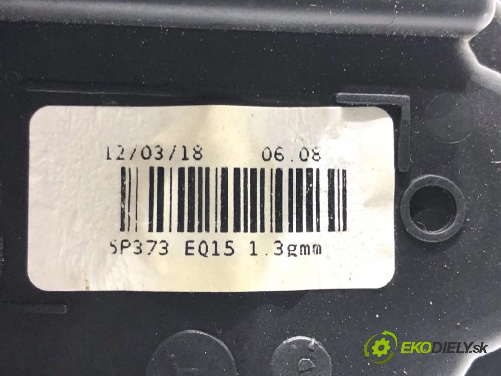 RENAULT CAPTUR I liftback 2018 81 kW 1.5 dCi 110 1461 ventilátor kúrenia 5P3730000