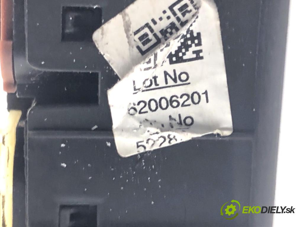 RENAULT CAPTUR I liftback 2018 81 kW 1.5 dCi 110 1461 Prepínač okien  (Prepínacie páčky pod volantom)