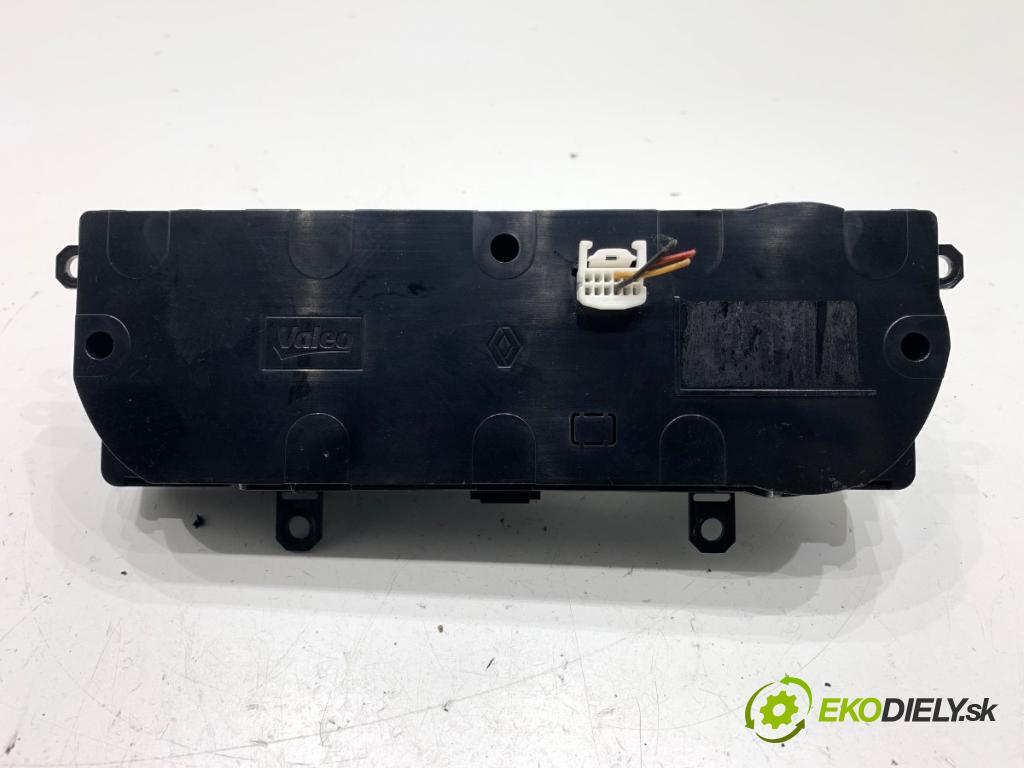 RENAULT CAPTUR I liftback 2018 81 kW 1.5 dCi 110 1461 Panel ovládania kúrenia  (Prepínacie páčky pod volantom)
