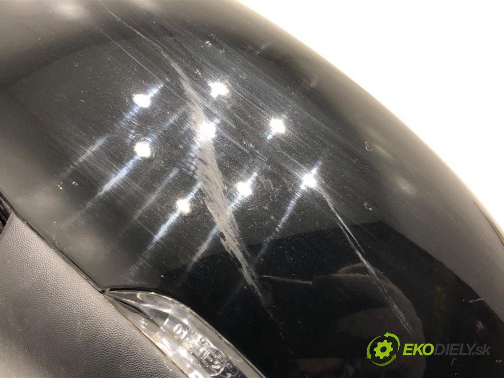 RENAULT CAPTUR I liftback 2018 81 kW 1.5 dCi 110 1461 zpětné zrcátko levý BIXNM