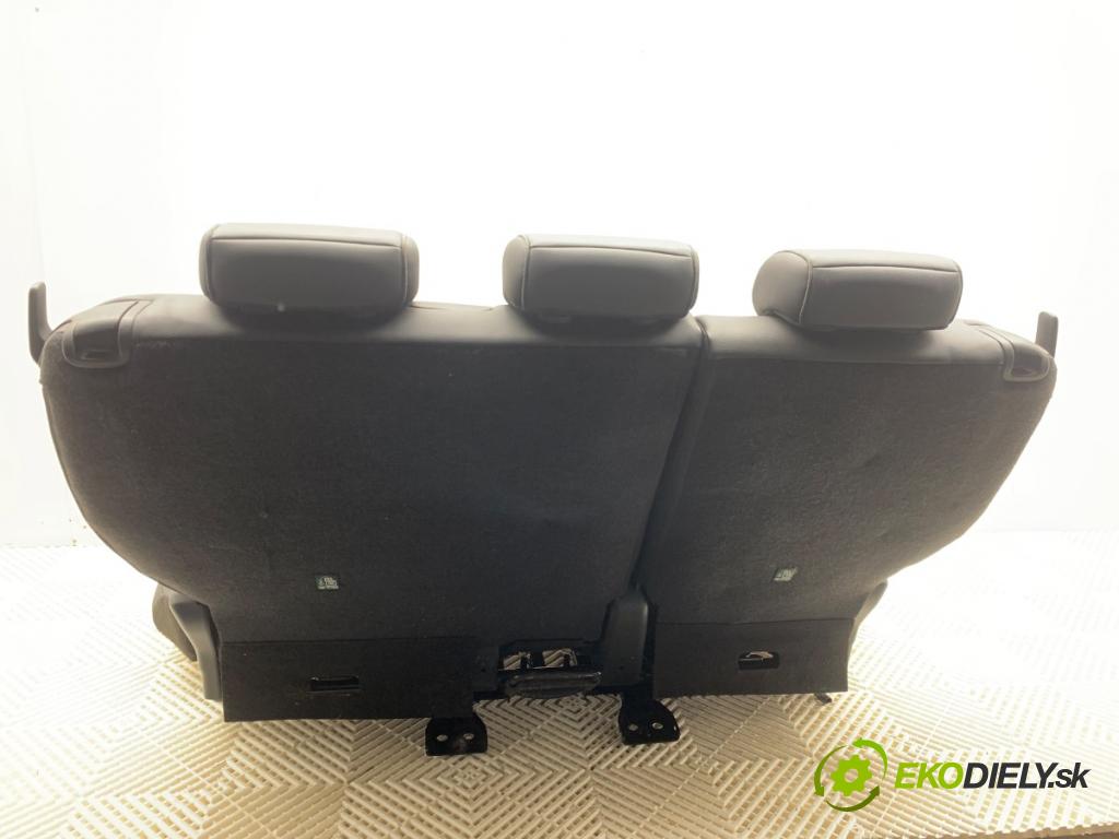 RENAULT CAPTUR I liftback 2018 81 kW 1.5 dCi 110 1461 Sedadlo druhý rad