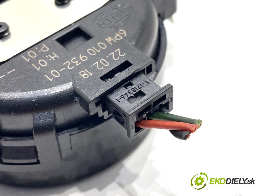 RENAULT CAPTUR I liftback 2018 81 kW 1.5 dCi 110 1461 Snímač dažďa 285356725R (Snímač dažďa)