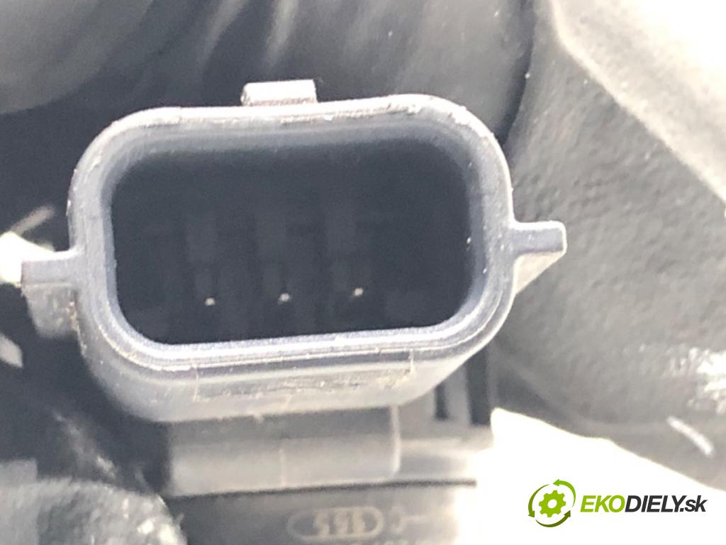 RENAULT CAPTUR I liftback 2018 81 kW 1.5 dCi 110 1461 Snímač PDC 253A44101R