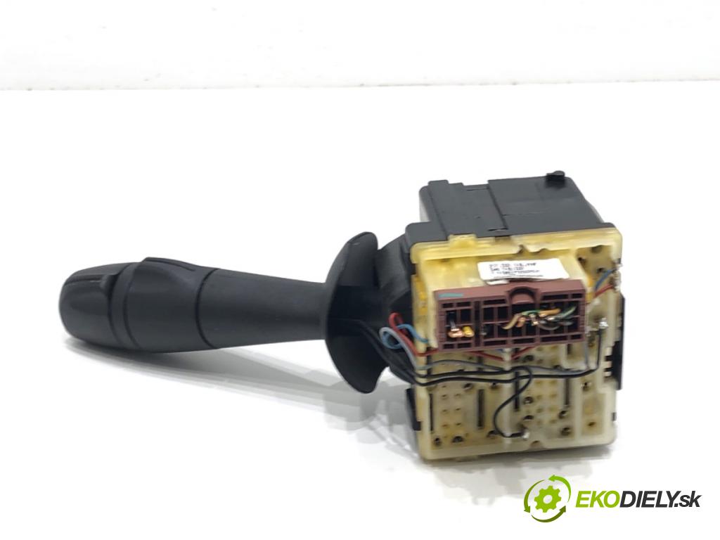 RENAULT CAPTUR I liftback 2018 81 kW 1.5 dCi 110 1461 Prepínač stieračov 255676085R (Prepínacie páčky pod volantom)