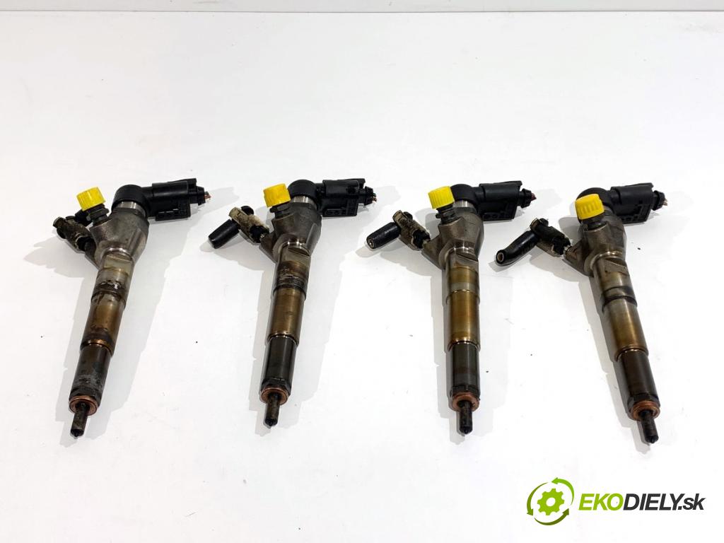 RENAULT CAPTUR I liftback 2018 81 kW 1.5 dCi 110 1461 vstřikovací ventily 166006212R