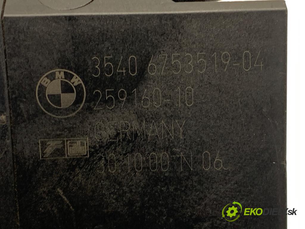 BMW E39 sedan 2001 125 kW 520 i 2171 Potenciometer plynu 6753519 (Potenciometer plynového pedálu)