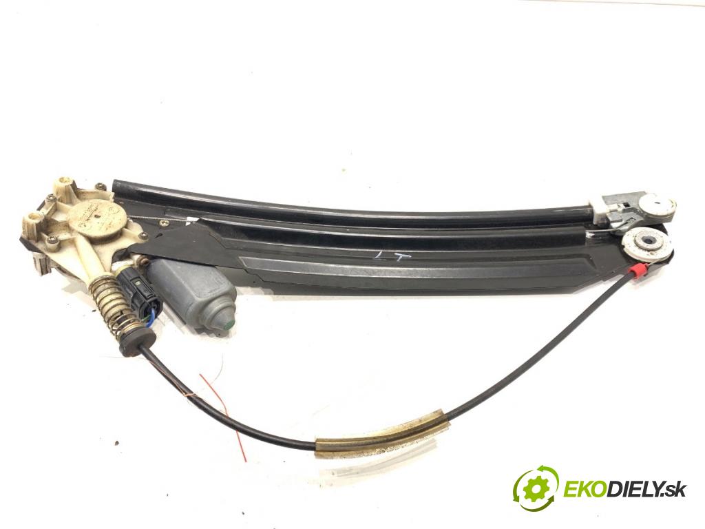 BMW E39 sedan 2001 125 kW 520 i 2171 mechanismus okna levý zadní část