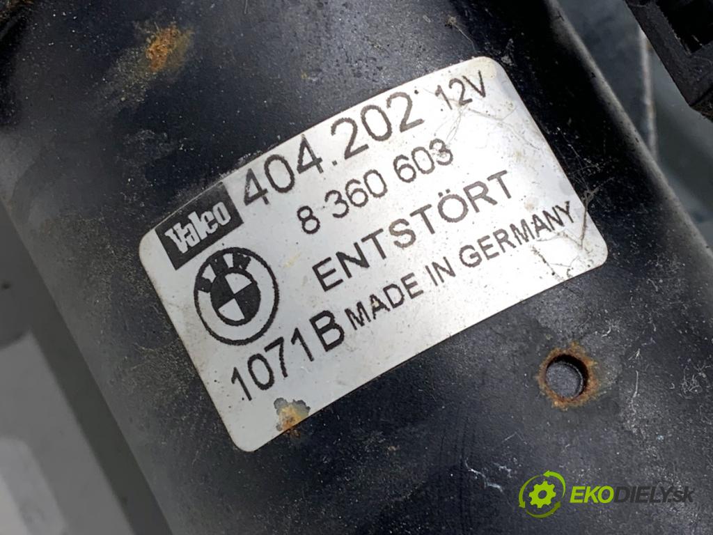 BMW E39 sedan 2001 125 kW 520 i 2171 Mechanizmus stieračov predný 8360603 (Motorček stieračov predný)