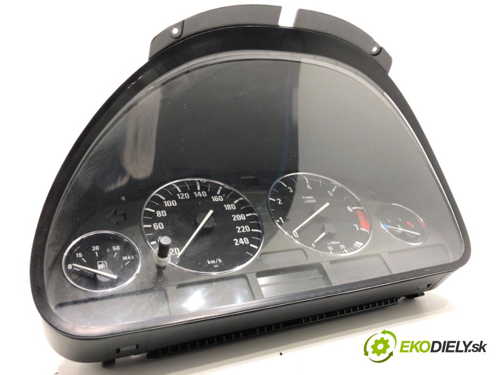BMW E39 sedan 2001 125 kW 520 i 2171 Prístrojovka 6907015 (Prístrojová doska)