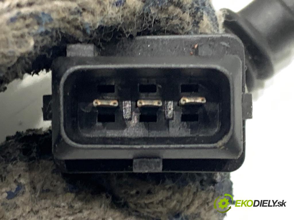 BMW E39 sedan 2001 125 kW 520 i 2171 snímač pozice vačkového hřídele 1438081 (Snímač polohy klikového hřídele)